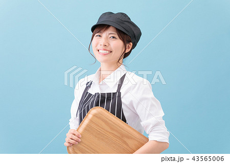 カフェ　ベーカリー　スタッフ　店員 43565006