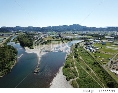 綺麗な河川　岐阜関市　ドローン空撮 43565594