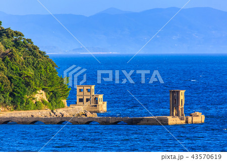魚雷発射試験場跡の夕暮れ　【長崎県東彼杵郡川棚町】 43570619
