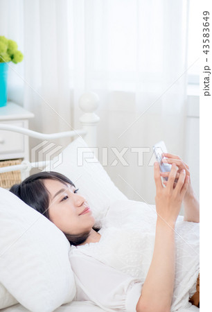 女子 女性 メス 43583649