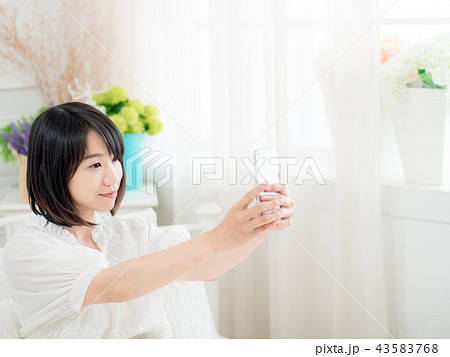 女子 女性 メス 43583768