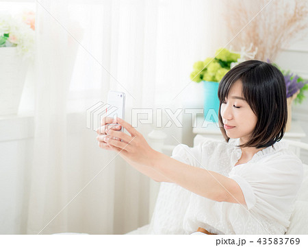 女子 女性 メス 43583769