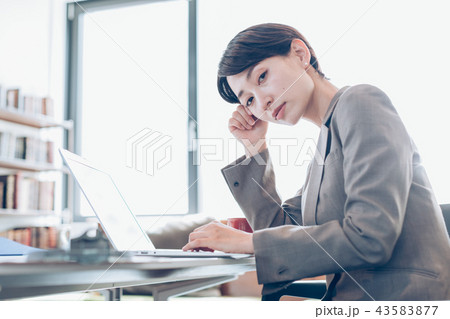 ビジネスイメージ 43583877