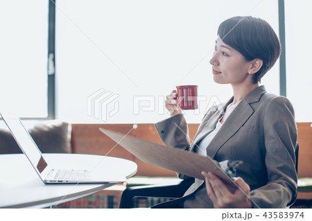 ビジネスイメージ ビジネスイメージ 43583974
