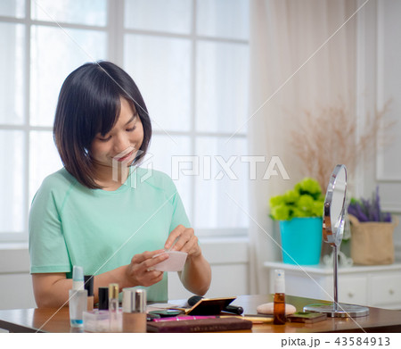 台湾 ライフスタイル 女子 43584913
