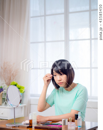 女子 女性 メス 43585450
