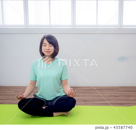 台湾 女子 女児 43587740
