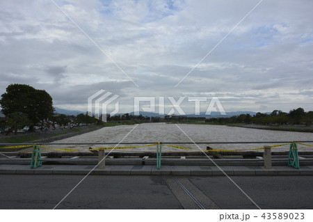 嵐山渡月橋_台風21号による欄干の倒壊 嵐山渡月橋_台風21号による欄干の倒壊 43589023