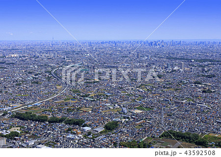 大泉学園周辺から都心方向/郊外の住宅地 大泉学園周辺から都心方向/郊外の住宅地 43592508