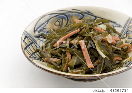 沖縄料理 クーブイリチー(昆布の炒め煮) 沖縄料理 クーブイリチー(昆布の炒め煮) 43592754