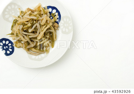 沖縄料理 千切りイリチー（切り干し大根の含め煮） 43592926