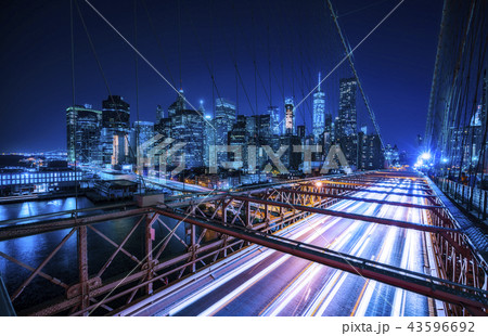 brooklyn bridge,new york,08-26-17 brooklyn bridge,new york,08-26-17 43596692