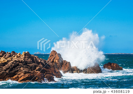 Atlantic ocean coast in Brittany near Ploumanach Atlantic ocean coast in Brittany near Ploumanach 43608119