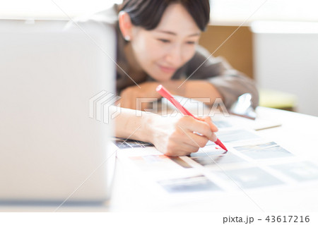 ビジネスシーン 43617216