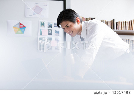 ビジネスシーン 43617498