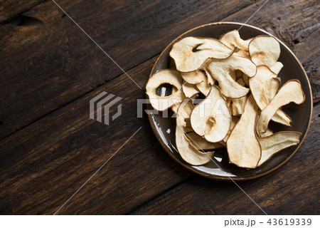 Pear fruit dehydrated chips Pear fruit dehydrated chips 43619339