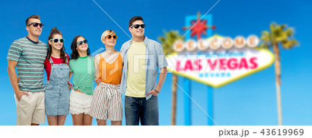 friends in sunglasses friends in sunglasses 43619969