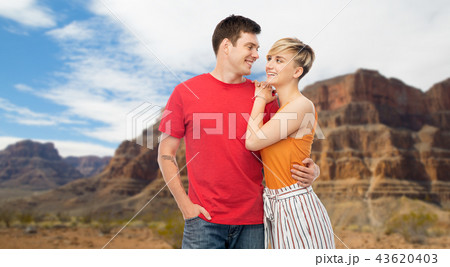 happy couple hugging 43620403