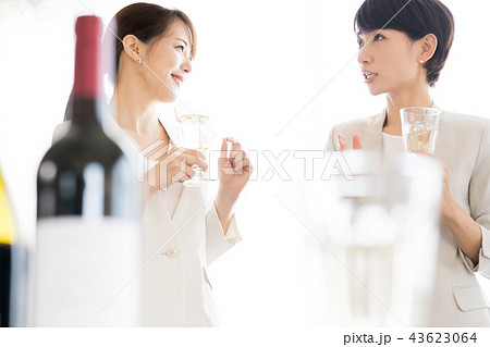 ビジネスパーティ 43623064