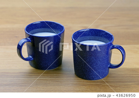 カップのミルク カップのミルク 43626950