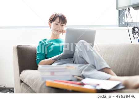 ビジネスシーン 43629446