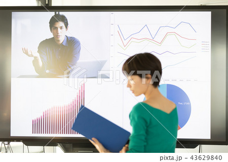ビジネスシーン 43629840
