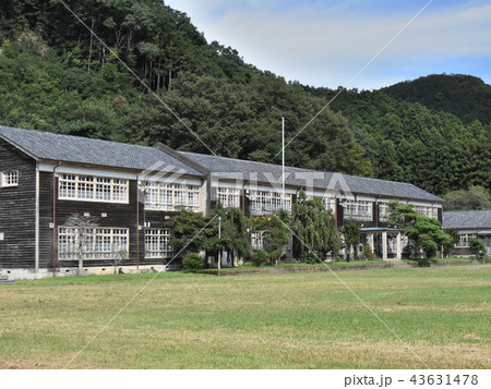 栃木県鹿沼市　旧粟野中学校 43631478