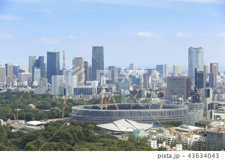 東京　建設中の新国立競技場（2018年8月18日撮影） 43634043
