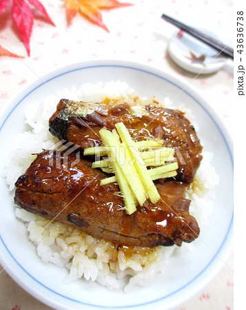さんまの蒲焼きごはん 43636738