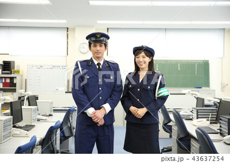 警察官 43637254