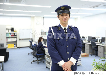 警察官 43637262