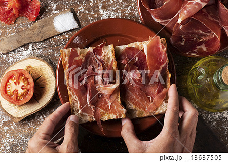 spanish bocadillo de jamon, serrano ham sandwich 43637505