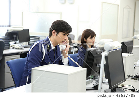 警察官 43637788