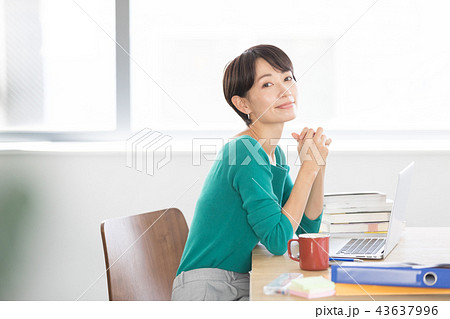 ビジネスイメージ 43637996