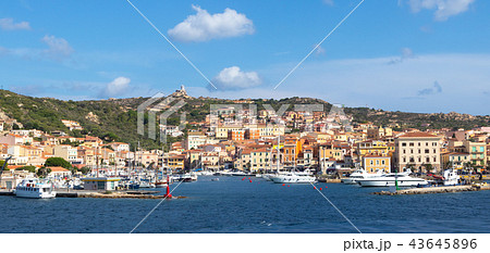 Seaside view of La Maddalena ton on Maddalena island of Caprera, Sardinia, Italy. 43645896