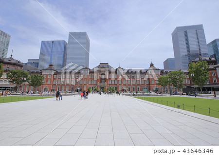 東京駅 ( 観光 / 都市風景 / 夏 / 8月 ) 東京駅 ( 観光 / 都市風景 / 夏 / 8月 ) 43646346