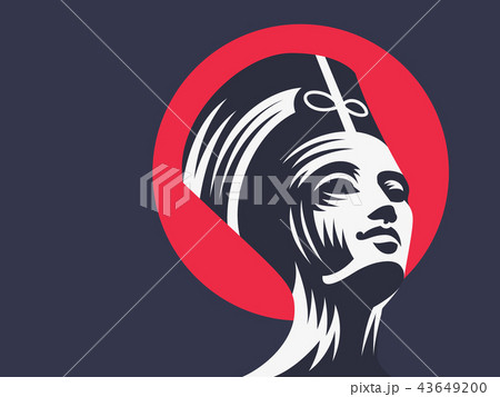 Statue of Cleopatra or Nefertiti 43649200