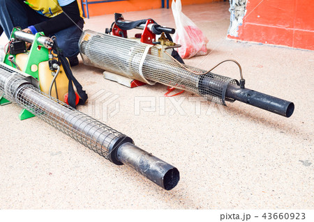 Spray mosquito repellent 43660923