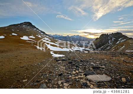 Mountainscape at sunset Mountainscape at sunset 43661281