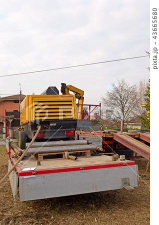 Air compressor Air compressor 43665680