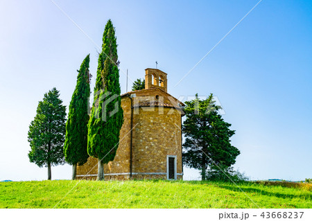 The Chapel of The Madonna di Vitaleta 43668237