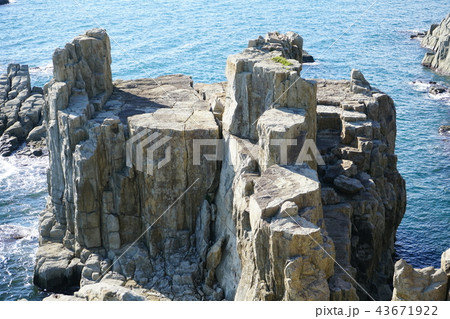 東尋坊　三段岩 43671922