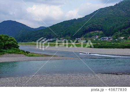 熊野川 ( 新宮川 ) 北山川合流域 瀞峡めぐりウォータージェット船 ( 和歌山県 新宮市 熊野川町 熊野川 ( 新宮川 ) 北山川合流域 瀞峡めぐりウォータージェット船 ( 和歌山県 新宮市 熊野川町 43677830