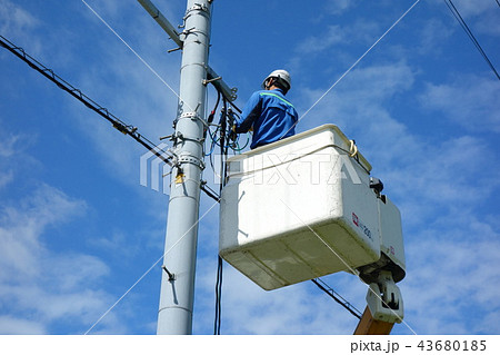 電柱電気工事　作業員 43680185