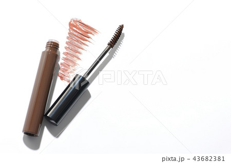 茶色のマスカラ 茶色のマスカラ 43682381