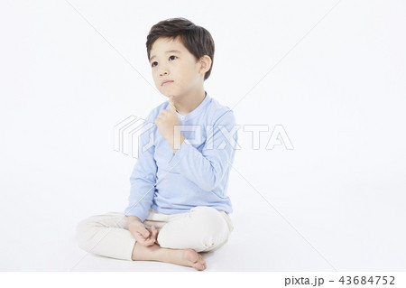 男 男性 男の子 43684752