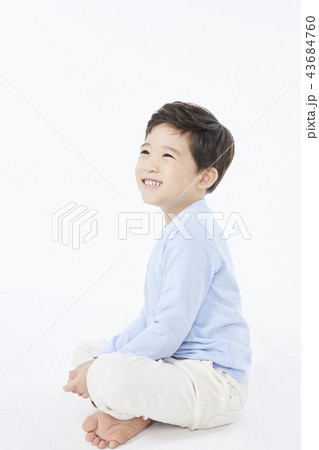 男 男性 男の子 43684760