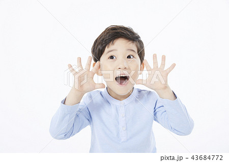 男 男性 男の子 43684772