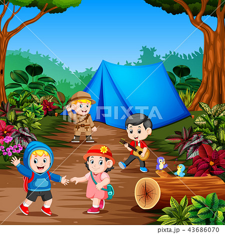 the students do camp in the middle of the forest the students do camp in the middle of the forest 43686070