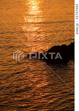 越前海岸の夕景 43707464